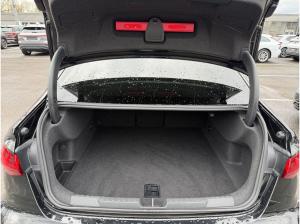 Audi RS3 RS 3 Limousine TFSI S tronic Dynamikpaket+ Keramik Matrix Rückfahrk.