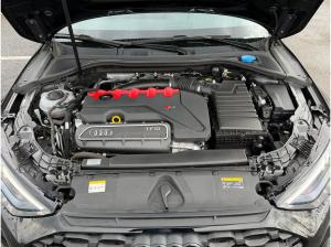 Audi RS3 RS 3 Limousine TFSI S tronic Dynamikpaket+ Keramik Matrix Rückfahrk.