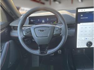 Ford Mustang Mach-E 88kWh AWD DualMotor Premium + Panorama