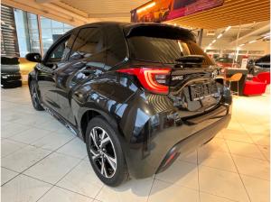 Toyota Yaris 1,5 l Hybrid Teamplayer + Comfort-Paket
