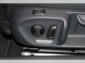 Volkswagen Passat Business 2,0 TDI SCR DSG LED, SHZ, NAV, AKUSTIK, GEPÄCKRAUMP., ASSISTENZPAK., uvm...