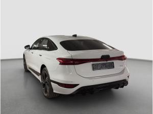 Audi A6 Sportback S line business e-tron quattro