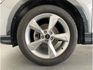 Audi Q3 35 TFSI advanced S tronic LED+AHK+ACC+PRIVACY+AKTION