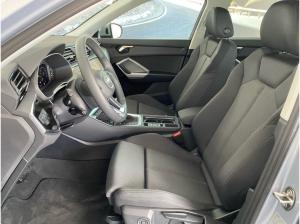 Audi Q3 35 TFSI advanced S tronic LED+AHK+ACC+PRIVACY+AKTION