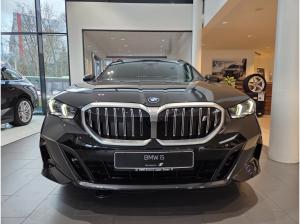 BMW i5 eDrive40 Touring || M Sport Pano Head-Up 360