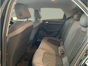 Audi A1 Sportback advanced ⇒ 95PS ⇒ Einparkhilfe plus⇒ Sportsitze ⇒ LED-Scheinwerfer
