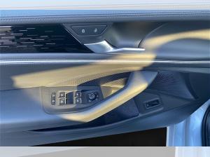 Volkswagen Passat Variant 2.0 TDI Elegance DSG Matrix Navi ACC AHK Massage