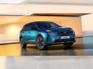 Peugeot 5008 Hybrid 145 Allure mit Allwetterreifen Privathammer