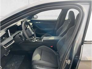 Skoda Superb Combi Sportline 1.5 TSI iV NAVI AHK 360°