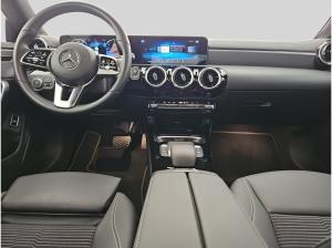 Mercedes-Benz CLA 200 Sofort Verfügbar*Haustürlieferung*Rückfahrkamera*MBUX Navi Premium*Spiegelpaket*