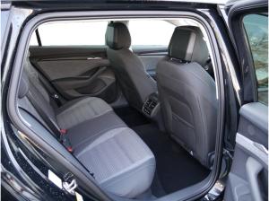 Skoda Superb Combi 2.0 TDI DSG Selection KAMERA LED AHK *906*