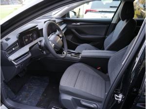 Skoda Superb Combi 2.0 TDI DSG Selection KAMERA LED AHK *906*