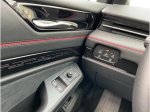 Volkswagen ID.7 Tourer GTX / Komfortpaket/ AHK / Exterieurpaket Plus / Winterräder