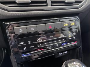 Volkswagen T-Cross Life-AHK/CarPlay/LED/Kamera/ACC
