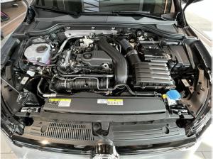 Volkswagen Golf Variant 1.5 eTSI DSG R-Line SOFORT VERFÜRGBAR! BlackStyle Business&Komfort AHK Pano