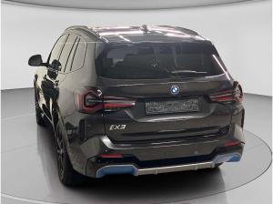 BMW iX3 Sofort verfügbar*Haustürlieferung*Driving Assistant Prof*Panorama Schiebedach*Komfortzugang*Anhänger