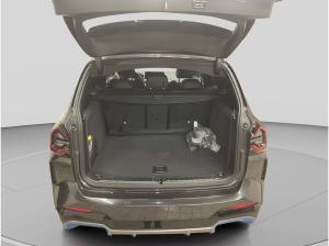 BMW iX3 Sofort verfügbar*Haustürlieferung*Driving Assistant Prof*Panorama Schiebedach*Komfortzugang*Anhänger