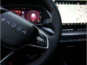 Skoda Octavia Combi 2.0 TSI DSG RS PANO AHK MATRIX-LED *985*