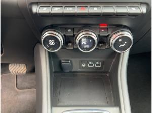 Renault Captur 1.3 TCE 140 EVOLUTION