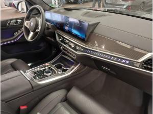 BMW X7 40i xDri.,  "M Sport",  AHK.,  Dri. Ass. Prof.,  Park. Ass. Prof.,  H/K.,  Pano.,  uvm