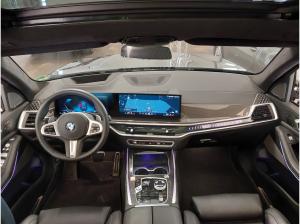 BMW X7 40i xDri.,  "M Sport",  AHK.,  Dri. Ass. Prof.,  Park. Ass. Prof.,  H/K.,  Pano.,  uvm