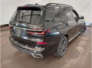 BMW X7 40i xDri.,  "M Sport",  AHK.,  Dri. Ass. Prof.,  Park. Ass. Prof.,  H/K.,  Pano.,  uvm