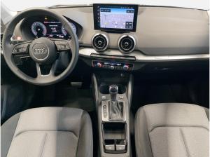 Audi Q2 35 TFSI S tronic advanced AHK AUT Kam. KlimaA