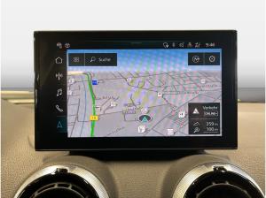 Audi Q2 35 TFSI S tronic advanced AHK AUT Kam. KlimaA