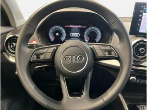 Audi Q2 35 TFSI S tronic advanced AHK AUT Kam. KlimaA