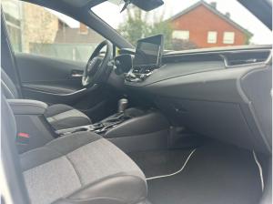 Toyota Corolla 2.0l TS Teamplayer ACC NAVI SHZ LED AC