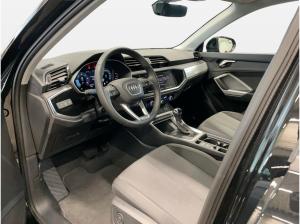 Audi Q3 35 TDI S tronic 2xKlima ACC AUT DynLicht Kam.