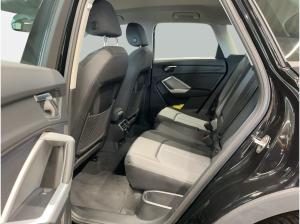 Audi Q3 35 TDI S tronic 2xKlima ACC AUT DynLicht Kam.