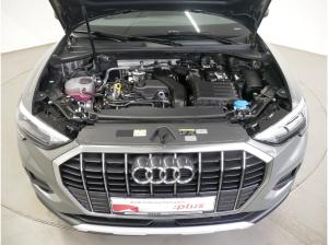 Audi Q3 35 TFSI S tro. advanced LED AHK virt. Cock.