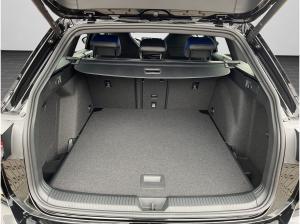 Volkswagen Golf Variant R 2,0 TSI 4Motion 333PS NAVI, AHK, LED, H&K