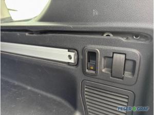 Volkswagen Touran 2.0 TDI DSG AHK NAVI SHZ