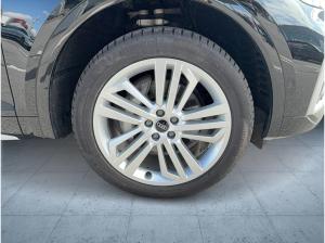 Audi Q5 50 TFSI e S line business qu S tr HUD Matrix