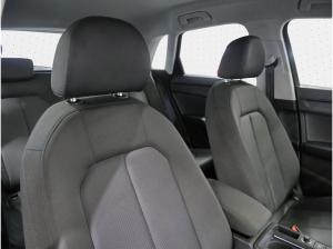 Audi Q3 35 TDI S tronic ACC*CarPlay*LED*Kamera*Sound*