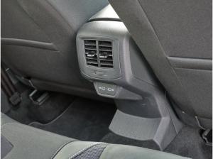 Volkswagen T-Roc R-Line 1.5 TSI LED*AHK*RFK*ACC*Digital