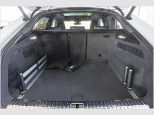 Audi RS Q8 SUV performance tiptronic Assistenzpaket Plus/Head-Up/Sta