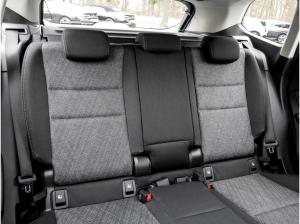 BMW X1 sDrive18i ACC AHK RFK NAVI LED 17