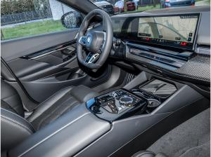 BMW i5 eDrive40 0,25%Versteu. MPro PANO HUD AHK DAPro