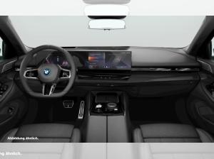 BMW i5 eDrive40 M Sport Pro HUD PANO ACC AHK LM