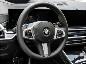 BMW X6 xDrive40d Indiv.  M Sport + PanoSkyLo. + B/W + AHK + 22