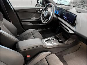 BMW 135 M135 xDrive M Sportpaket * Panorama Glasdach * Lenkradheizung * Head-Up Display * Komfortzugang * 36