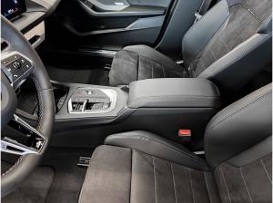 BMW 135 M135 xDrive M Sportpaket * Panorama Glasdach * Lenkradheizung * Head-Up Display * Komfortzugang * 36