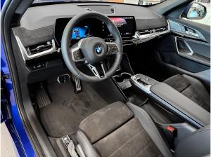 BMW X1 sDrive20i M Sportpaket * Panorama Glasdach * Lenkradheizung *HiFi Lautsprechersystem harman/kardon *