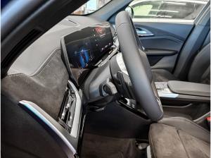 BMW X1 sDrive20i M Sportpaket * Panorama Glasdach * Lenkradheizung *HiFi Lautsprechersystem harman/kardon *