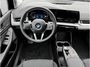 BMW 218 218i Active Tourer * Panorama Glasdach * Rückfahrkamera * Lenkradheizung * Sitzheizung * Sonnenschut