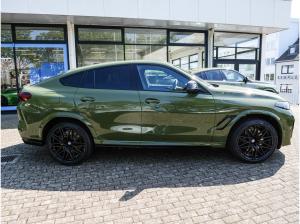BMW X6 M Competition + PanoSkyLou. + Carbon + MDriv.Pack. + B/W