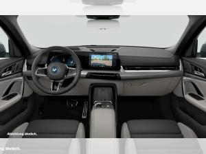 BMW iX2 eDrive20 M Sport HUD PANO ACC RFK NAVI LED